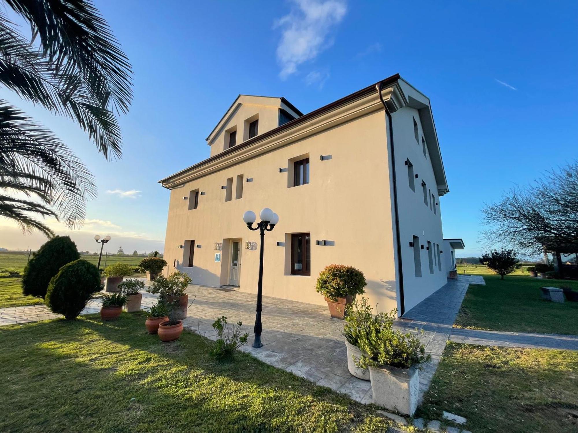 Hotel Mi Norte Ribadeo Eksteriør billede